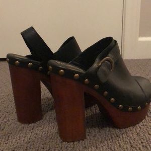 New Worn Woodies Clogs